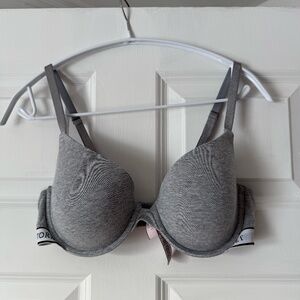 Victoria's Secret Bra 36C